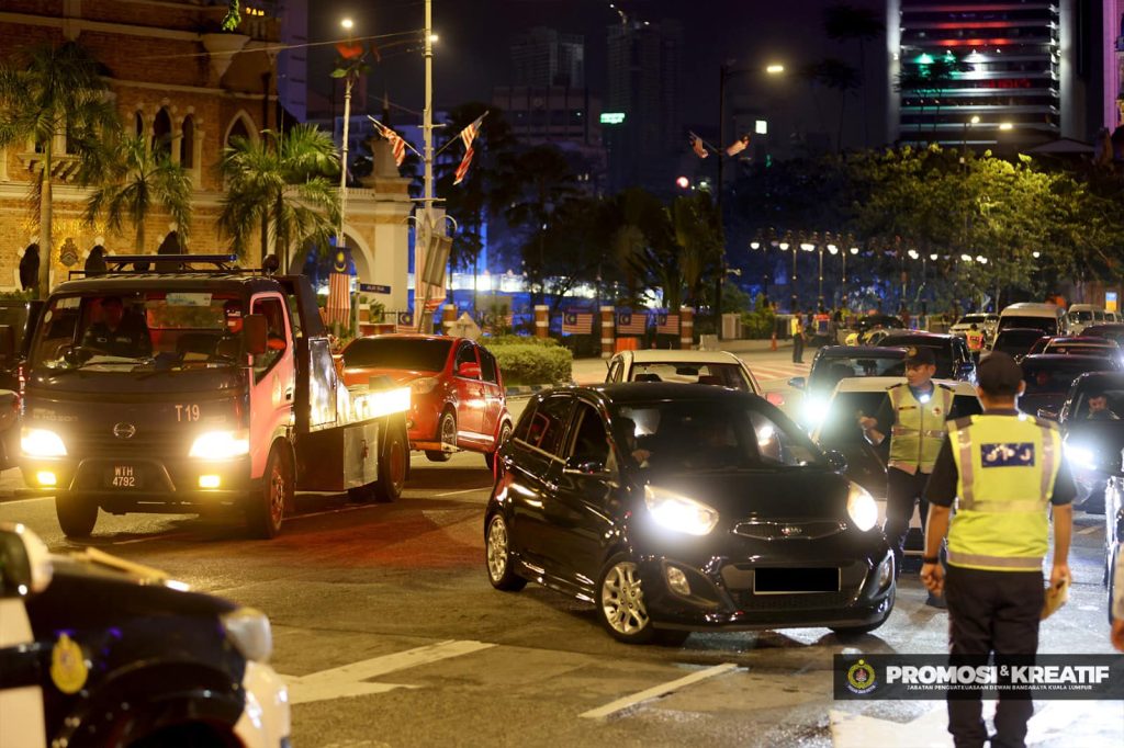 Dbkl Lancar Ops Halang 03