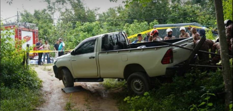 Maut Dilanggar Kereta Sendiri