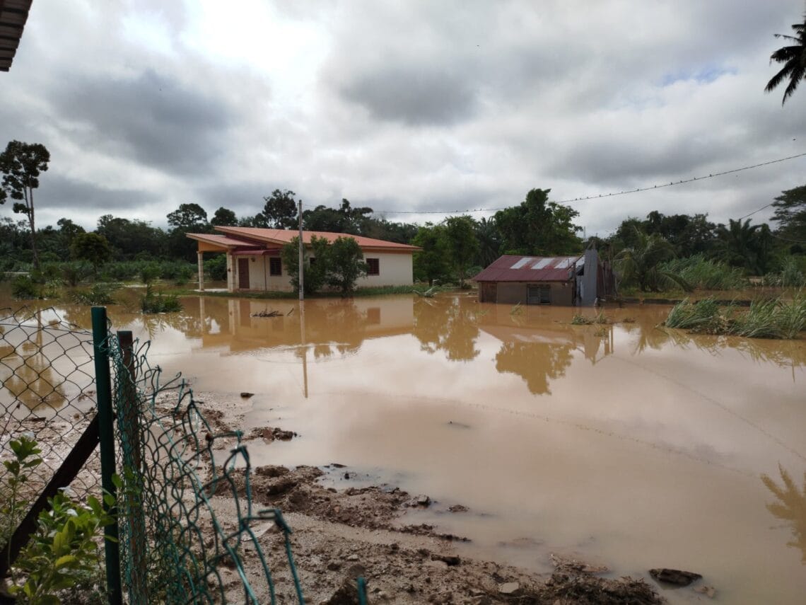 Banjir Di Perak 01