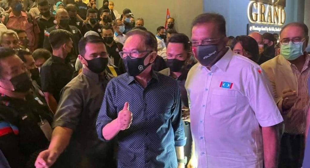 Gunaraj George Anwar Ibrahim 02